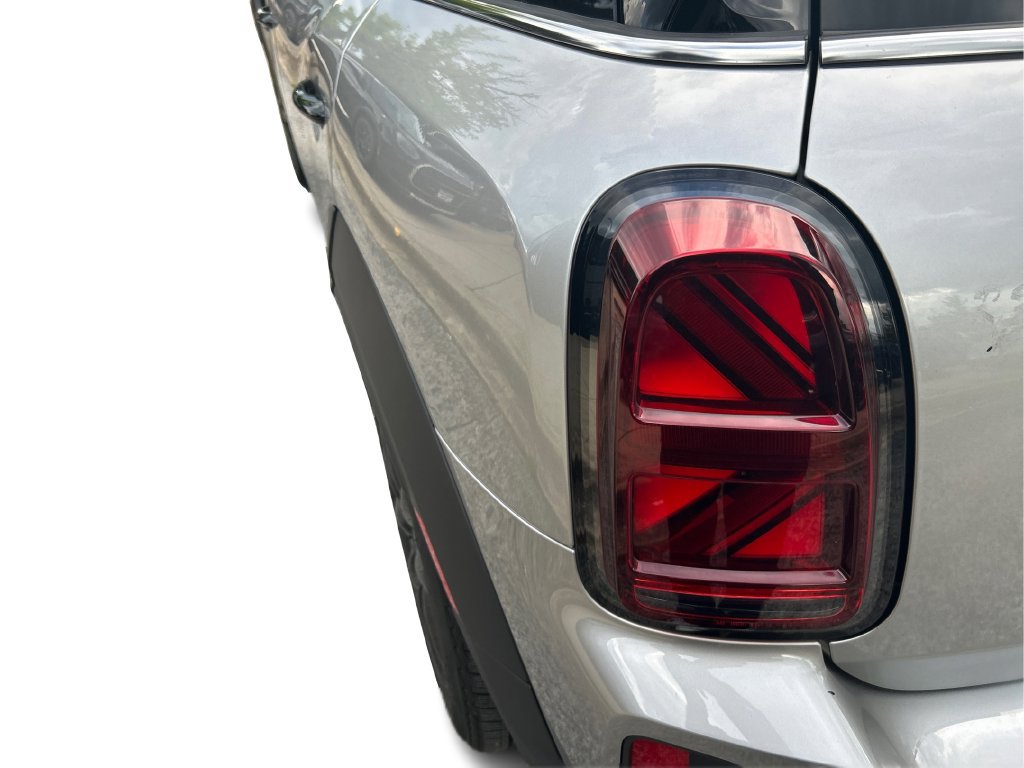 Certified 2024 MINI Cooper Countryman S w/ Premium Package AWD/4WD image 32