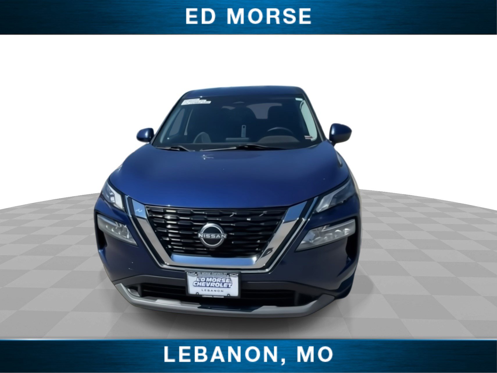 Used 2023 Nissan Rogue SV image 3