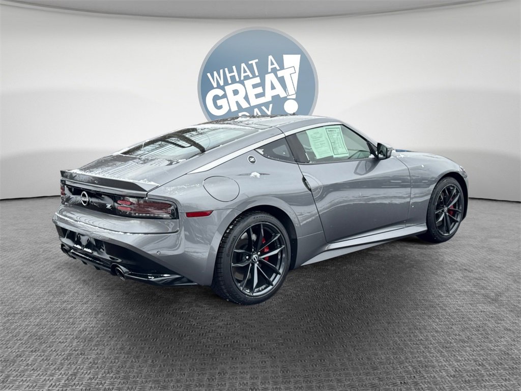 Used 2024 Nissan Z Performance w/ Floor Mat Package image 9