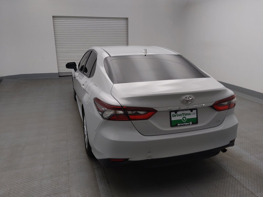 Used 2022 Toyota Camry LE image 6