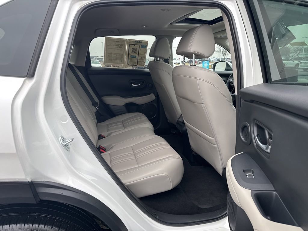 Used 2025 Honda HR-V EX-L image 38