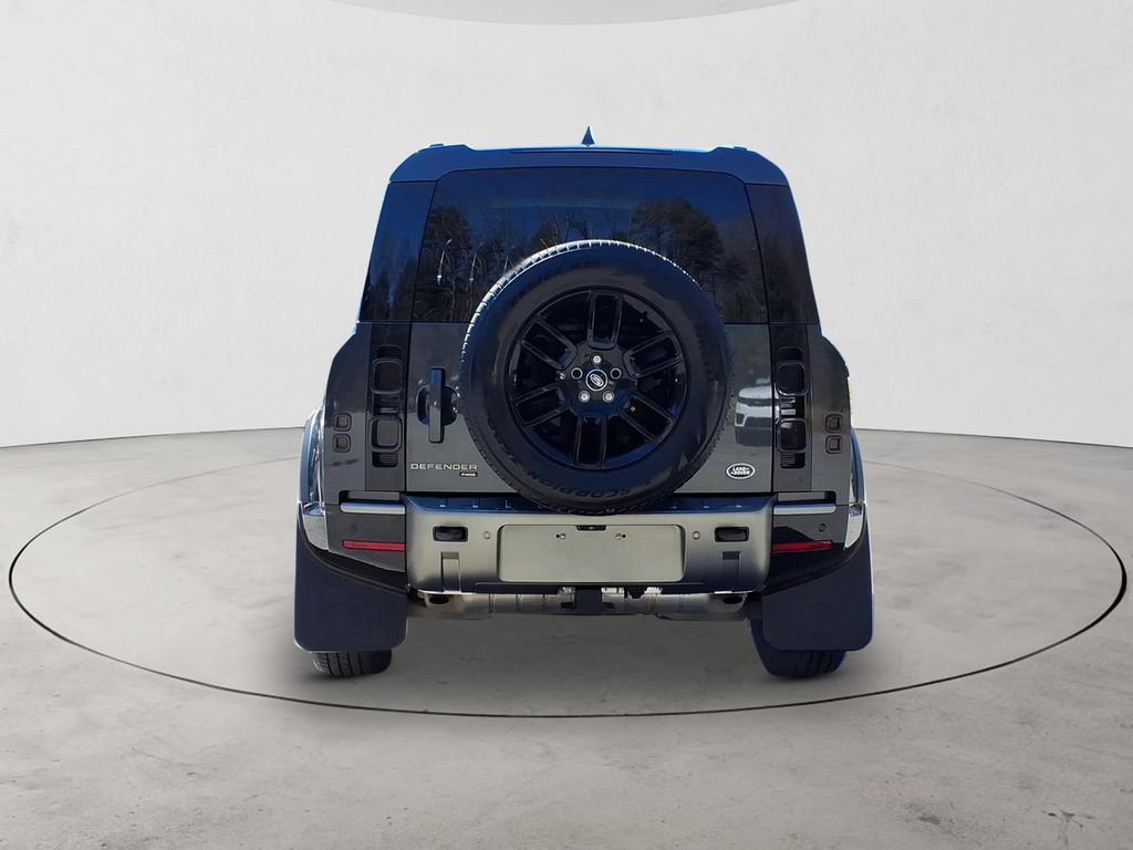 Used 2022 Land Rover Defender 110 X-Dynamic SE AWD/4WD image 6
