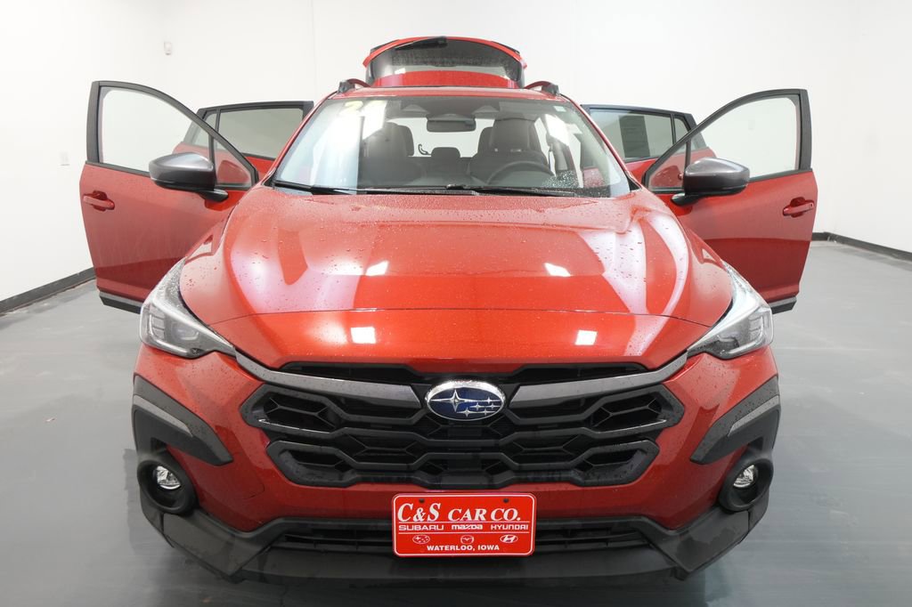 Used 2024 Subaru Crosstrek 2.5i Limited AWD/4WD image 32