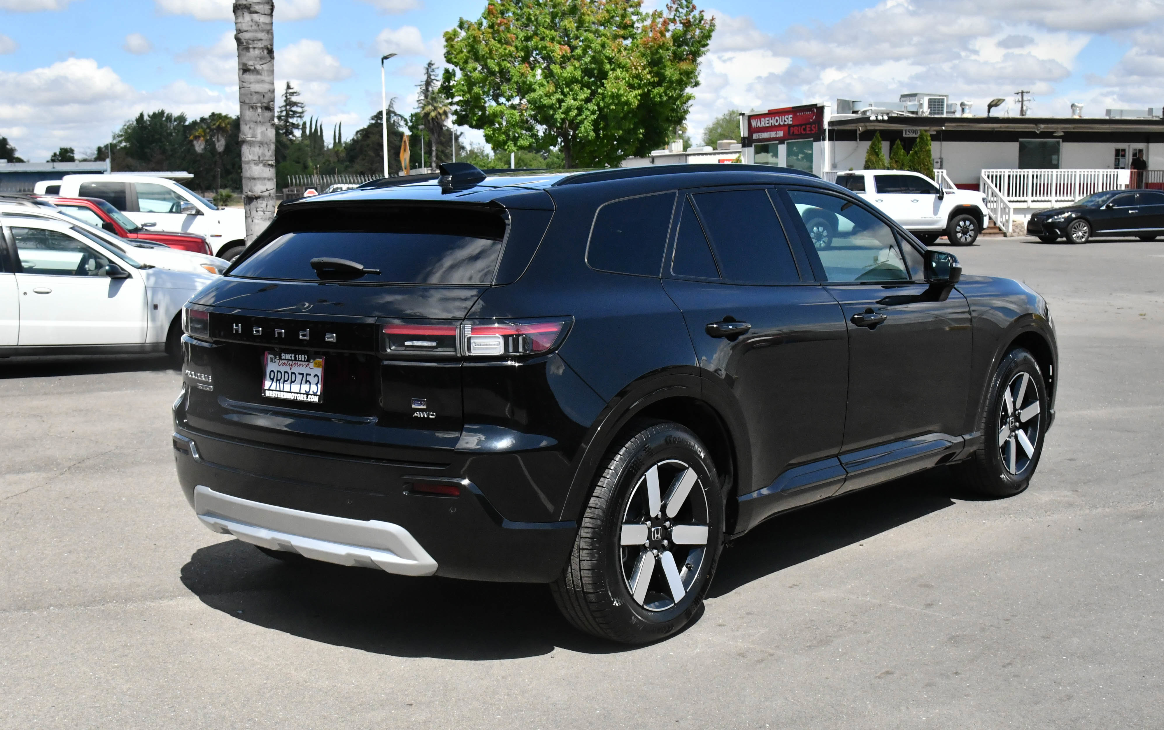 Used 2024 Honda Prologue Touring image 8