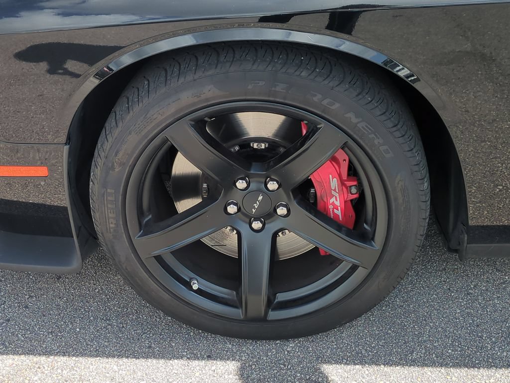 Used 2022 Dodge Challenger SRT Hellcat w/ Plus Package RWD image 12