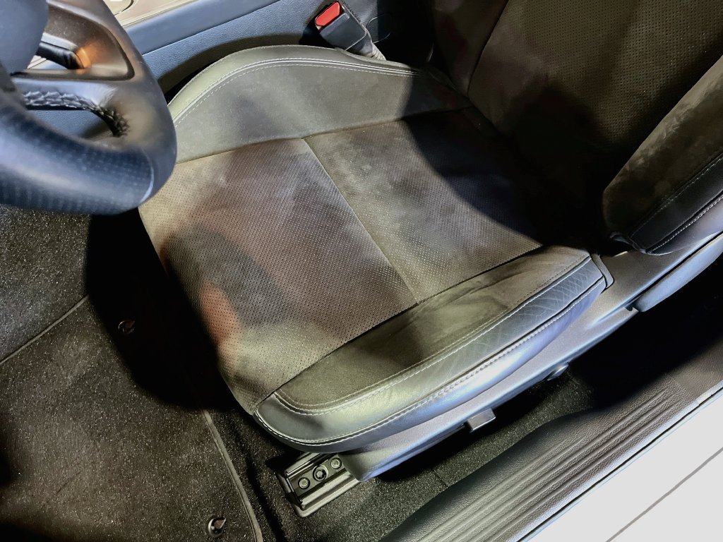 Used 2023 Dodge Challenger R/T Scat Pack RWD image 18