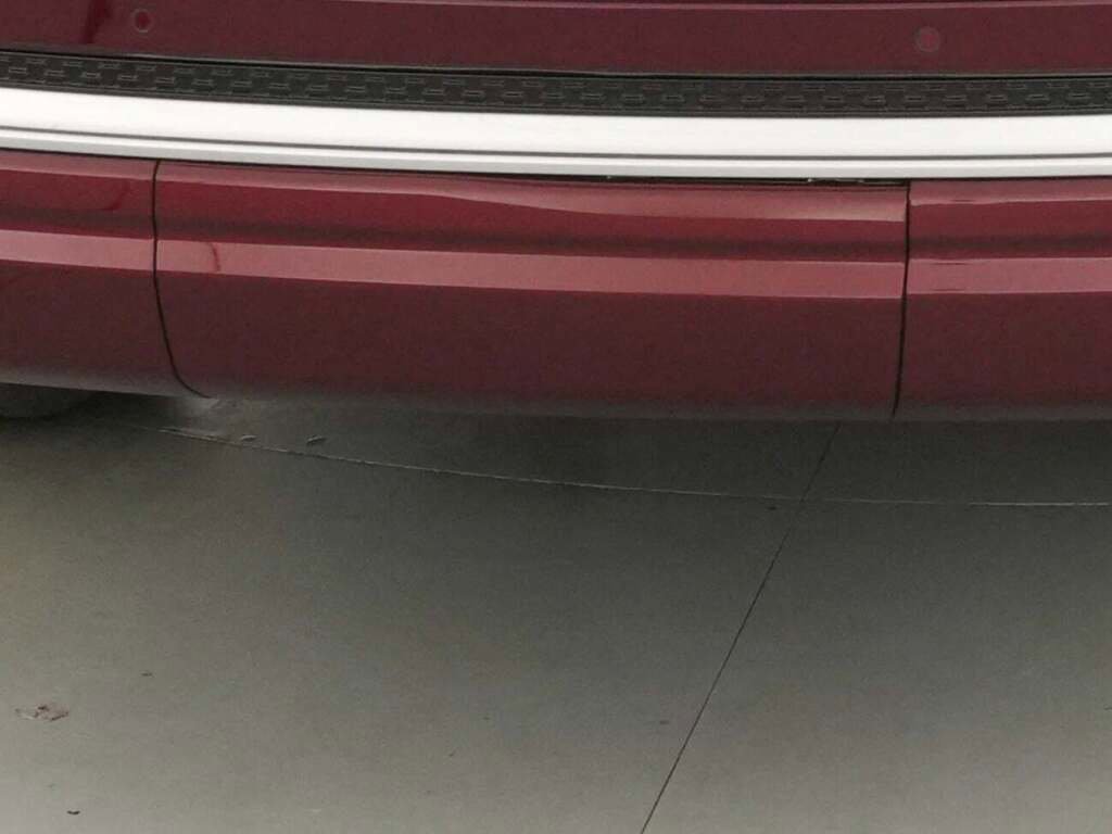 New 2025 Jeep Grand Cherokee L Summit w/ Luxury Tech Group V image 40