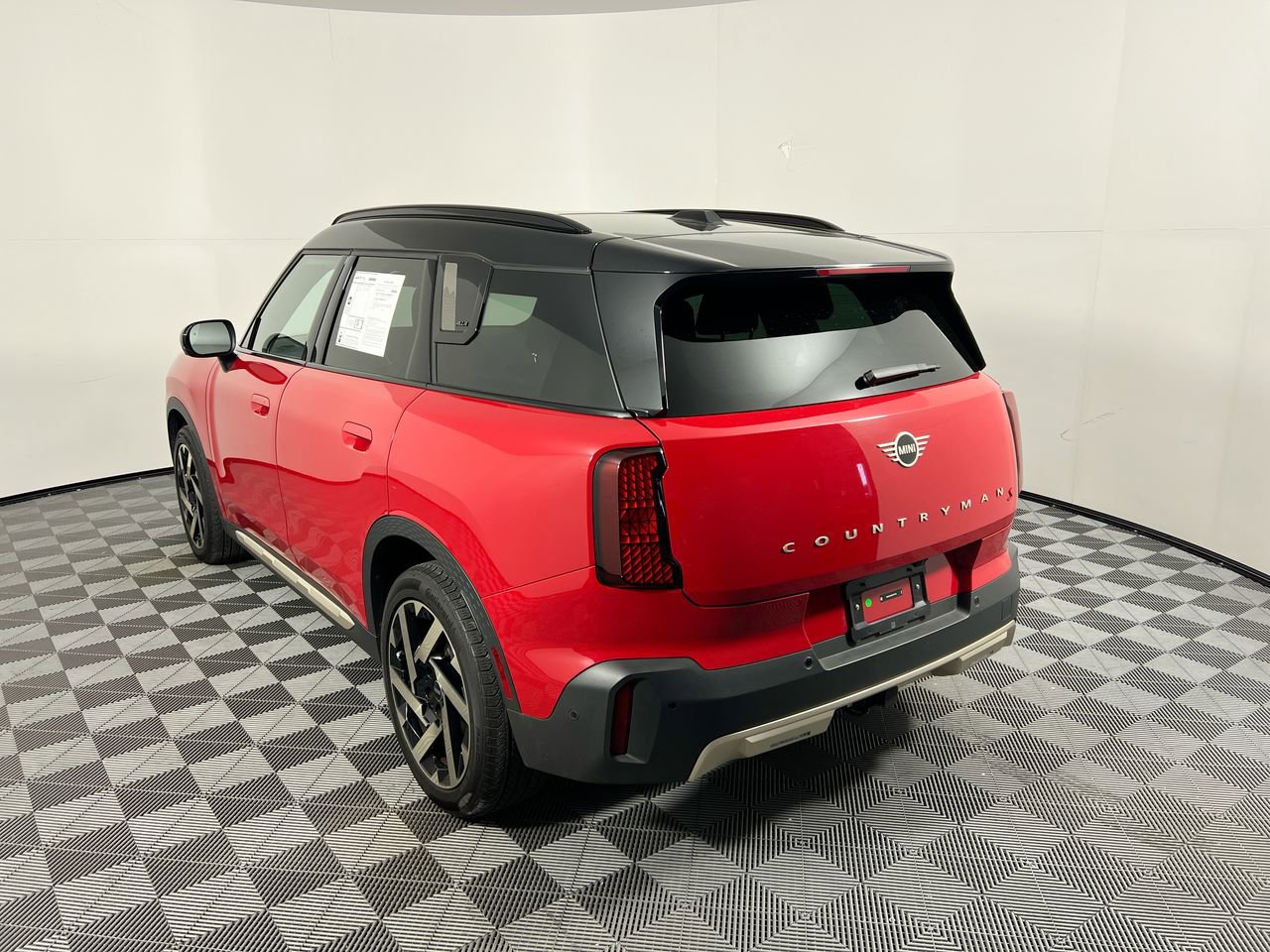 Used 2025 MINI Cooper Countryman S w/ Comfort Package Max image 5