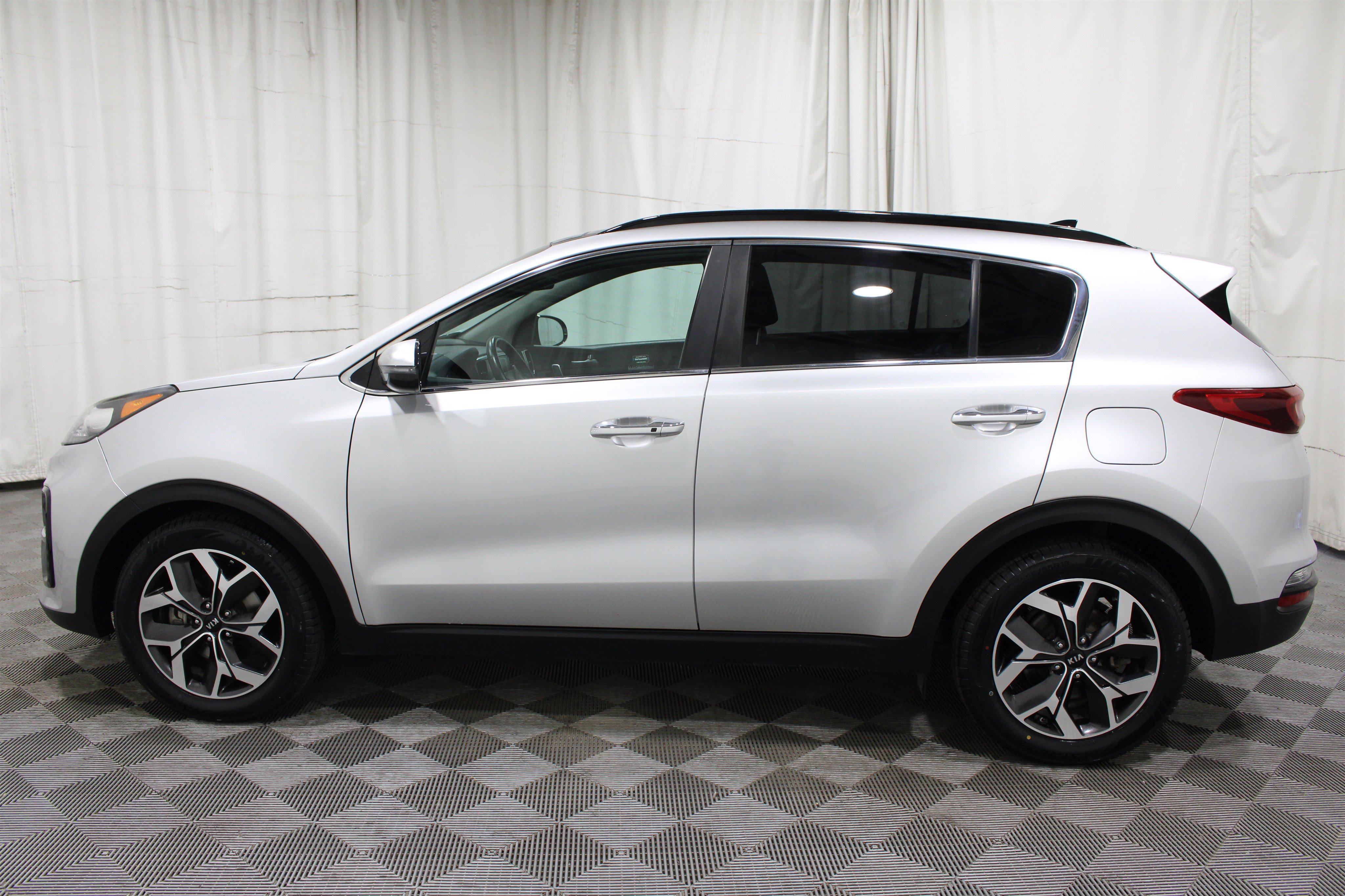 Used 2021 Kia Sportage EX w/ EX Technology Package FWD image 34