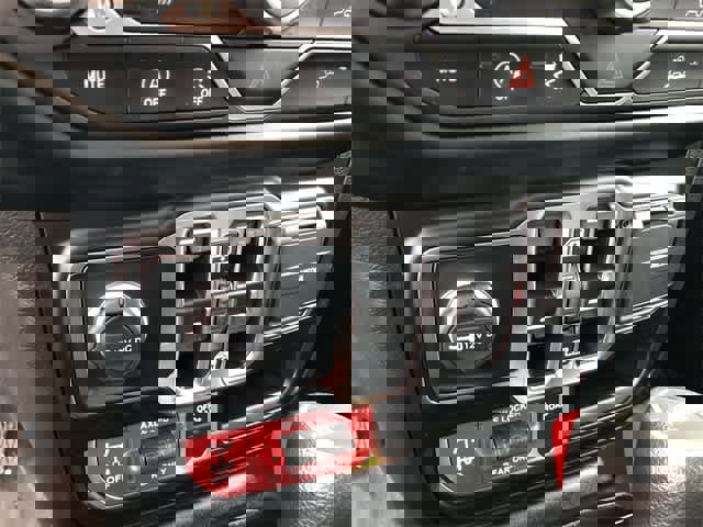 Used 2023 Jeep Gladiator Mojave image 17