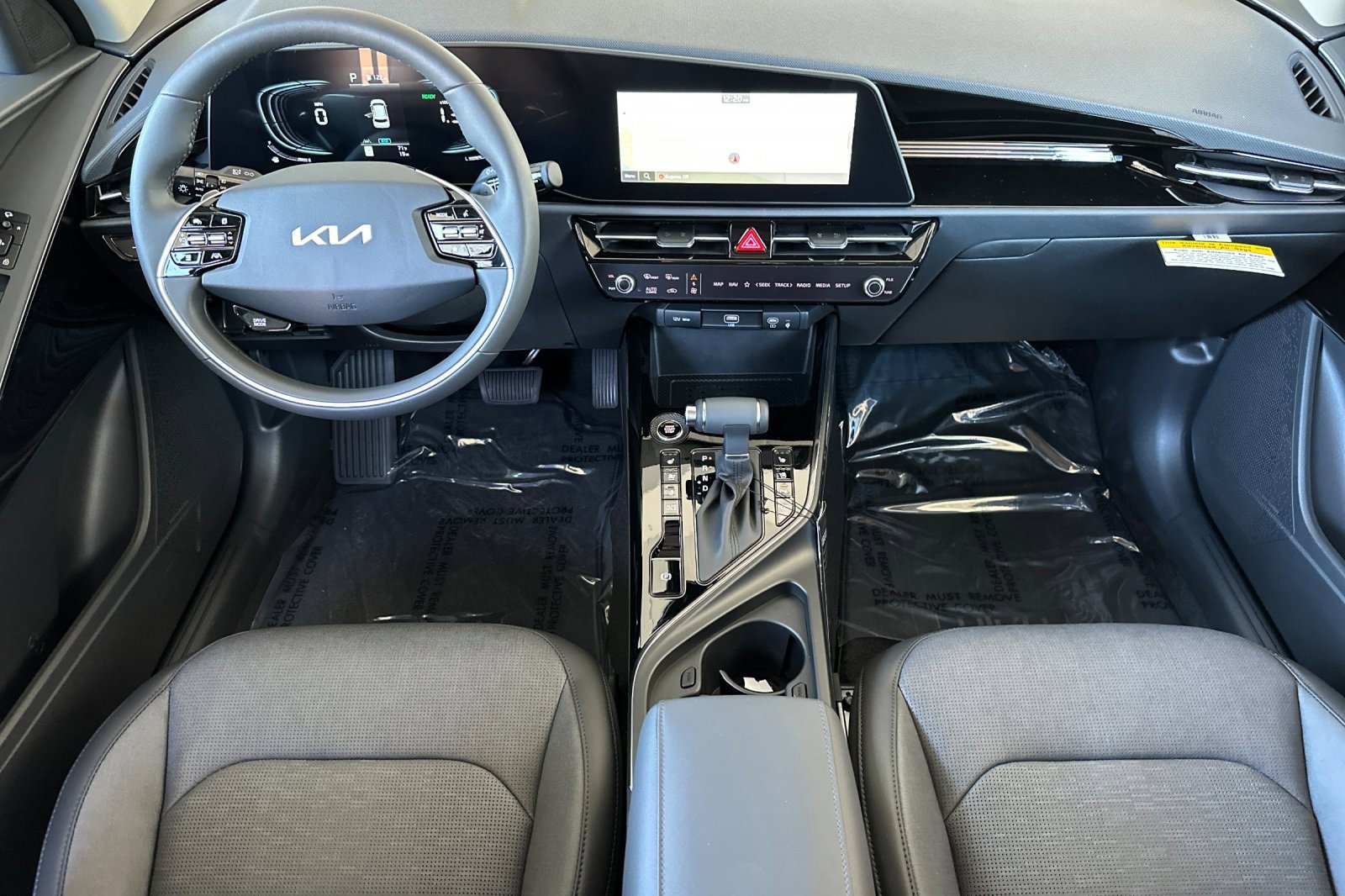 New 2025 Kia Niro SX image 9