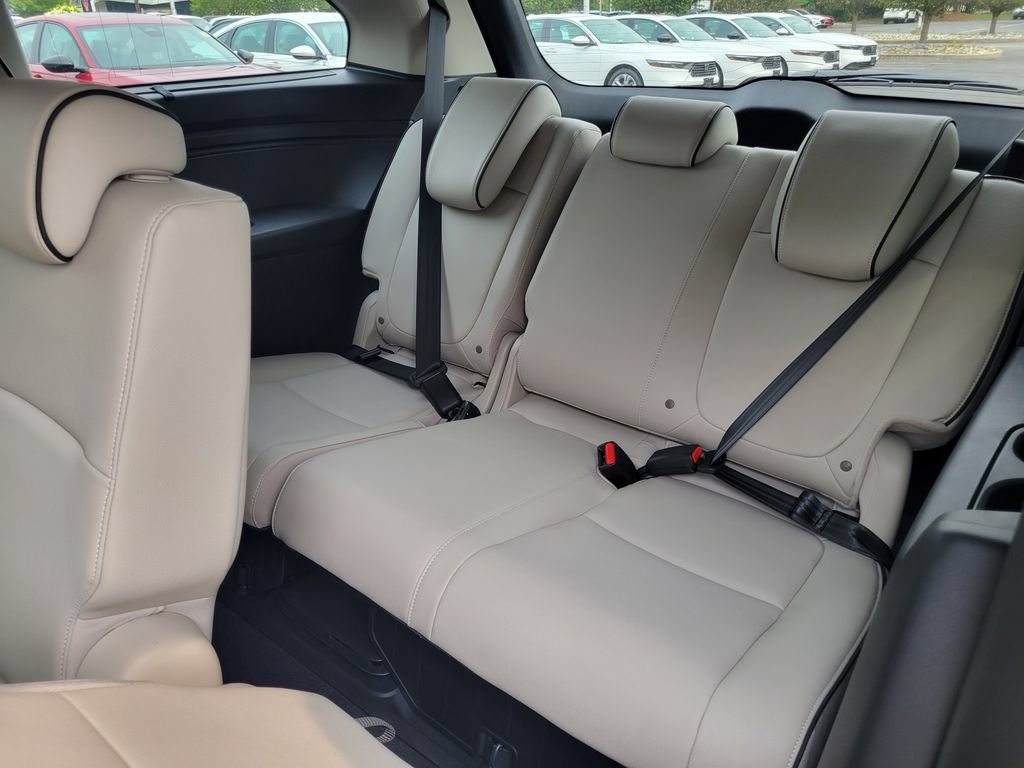 New 2026 Honda Odyssey Touring image 35