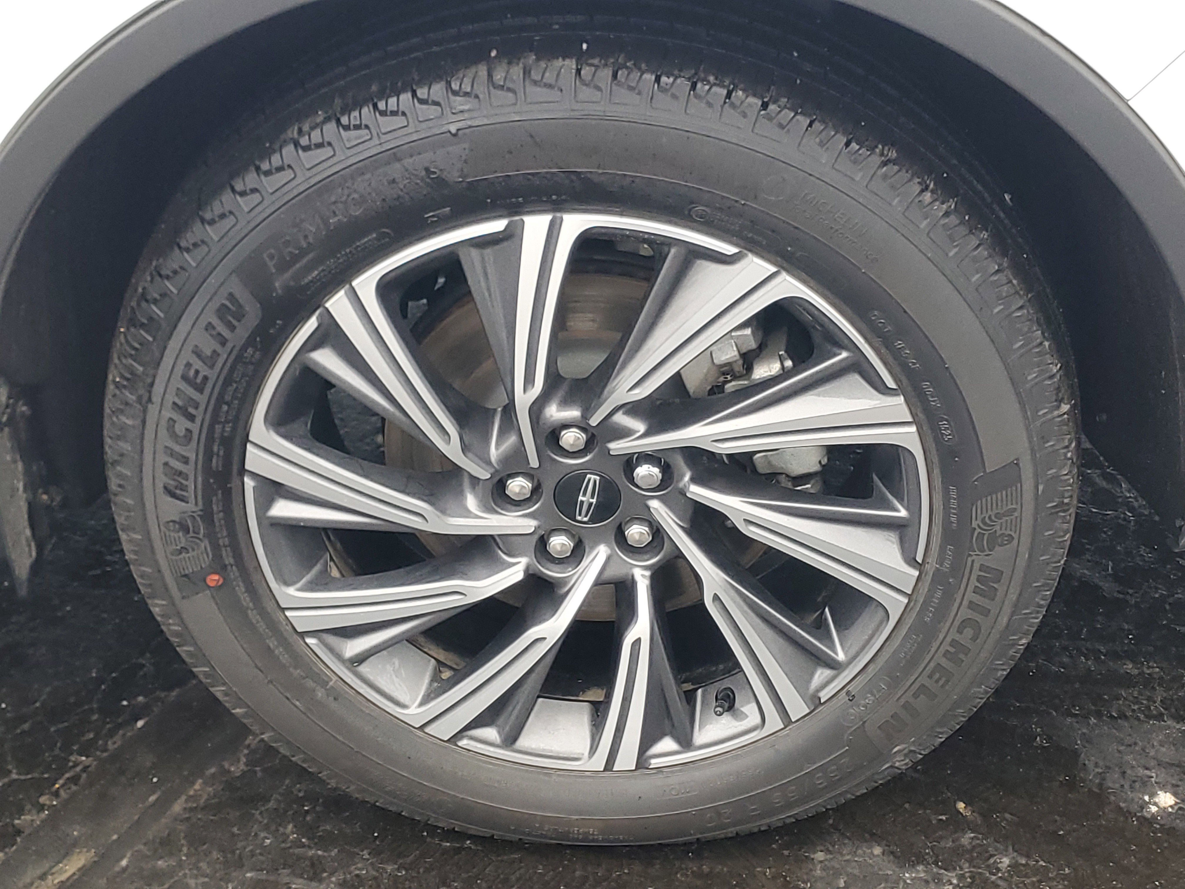 New 2025 Lincoln Aviator AWD w/ Equipment Group 101A image 5