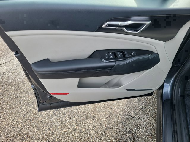 Used 2023 Kia Sportage EX FWD image 22