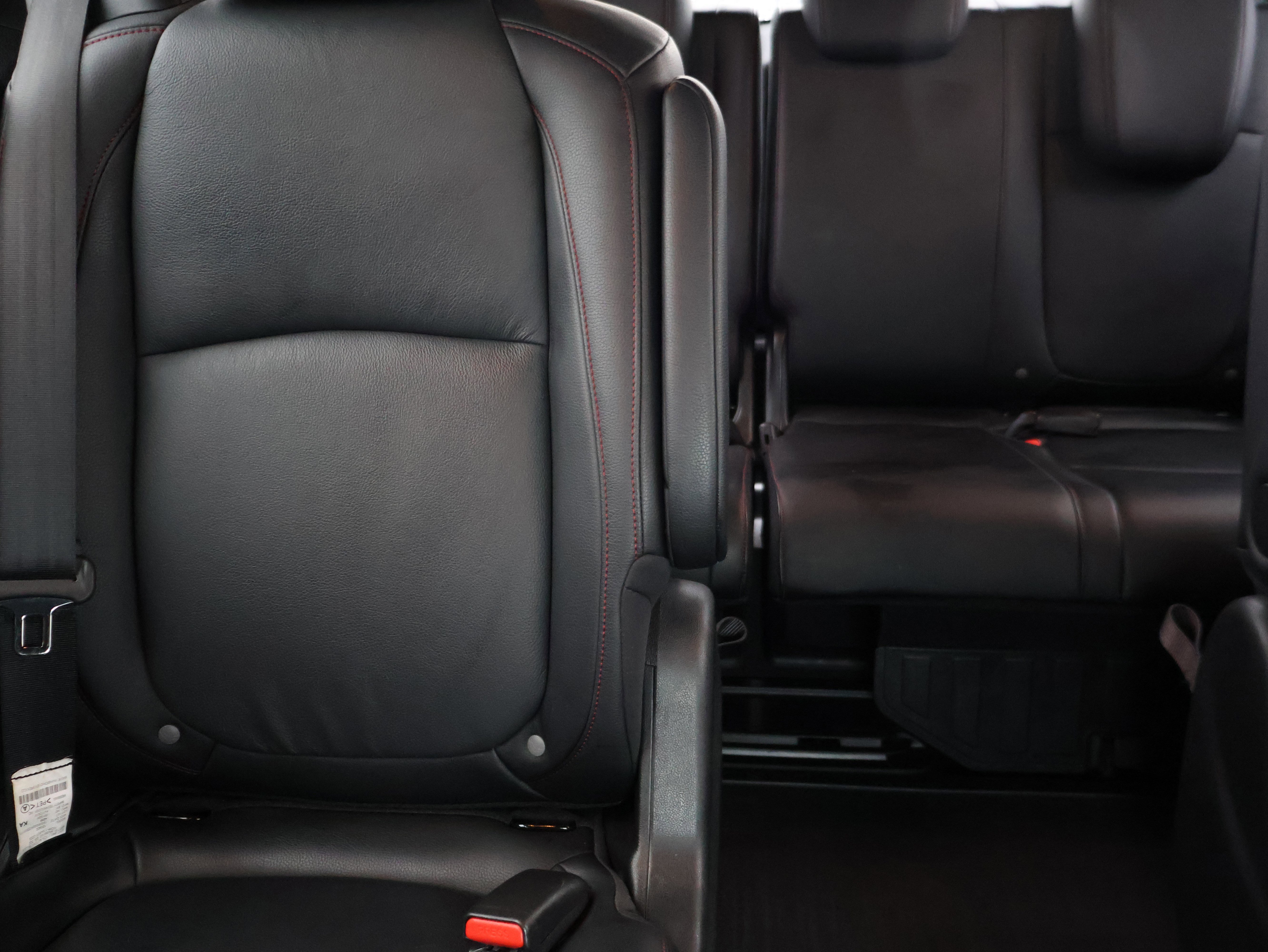 Used 2025 Honda Odyssey Sport-L image 12