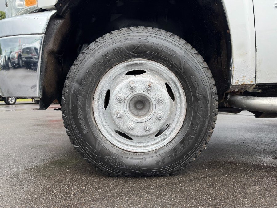 Used 2012 Chevrolet Silverado 3500 W/T image 13