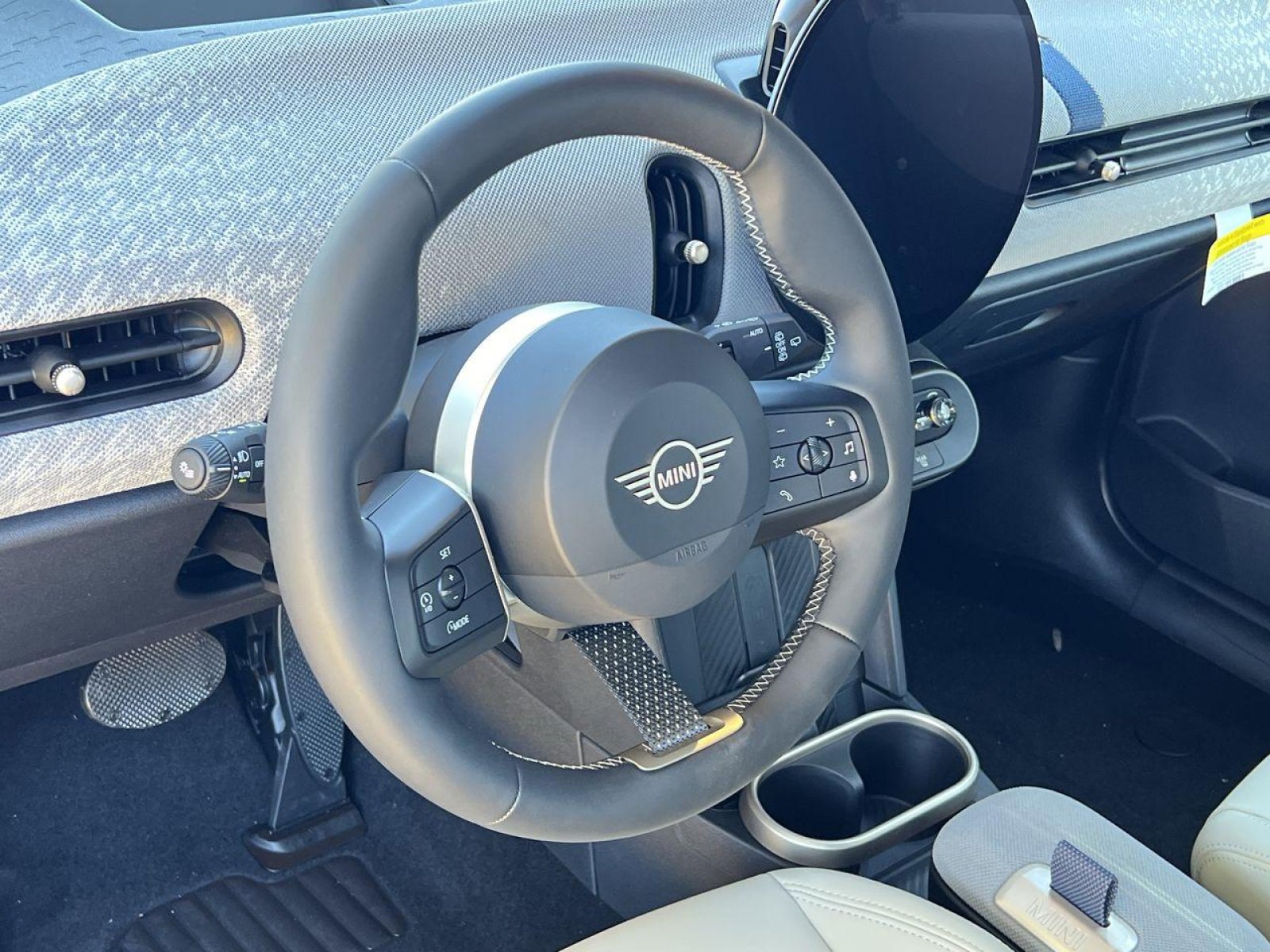 New 2025 MINI Cooper S image 13