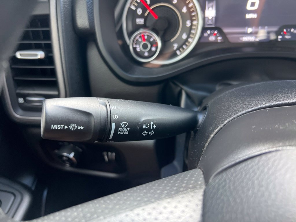 Certified 2025 RAM 1500 Warlock AWD/4WD image 36