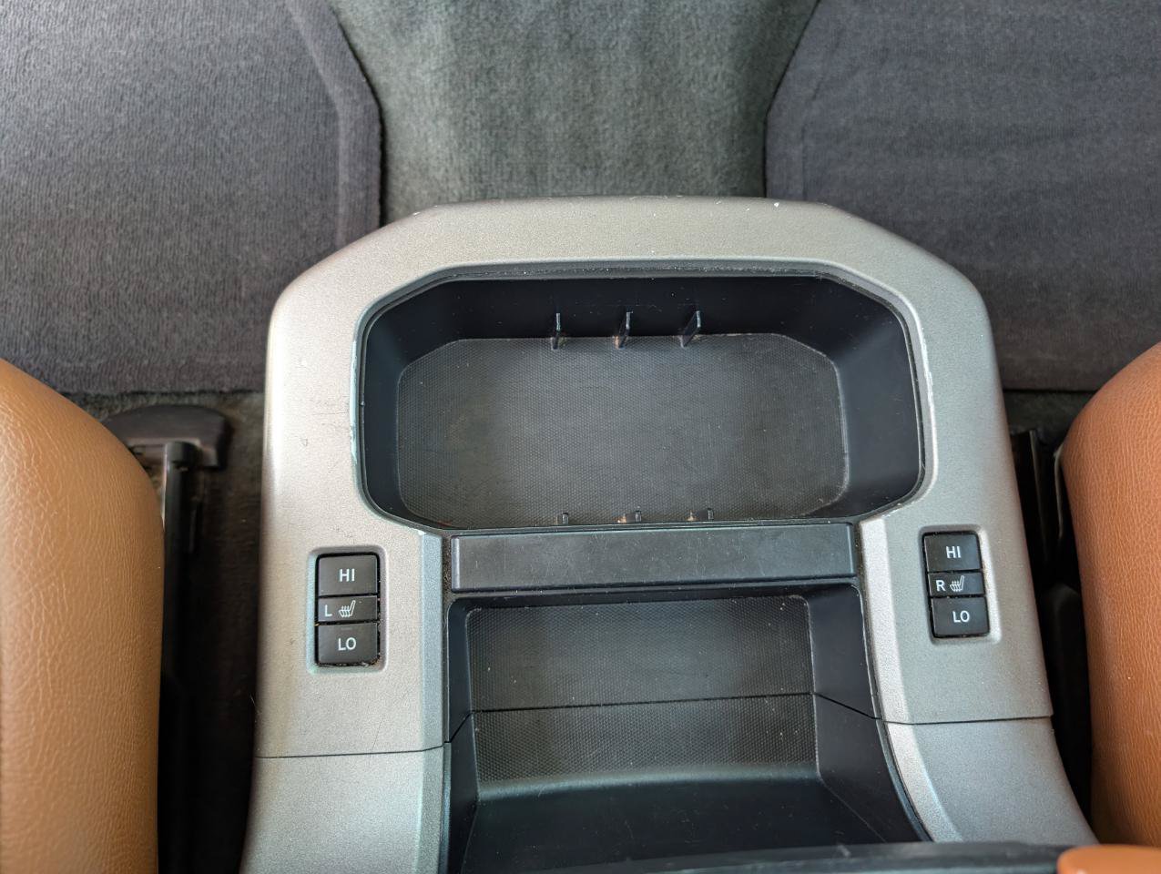 Used 2013 Toyota Sequoia Platinum RWD image 23