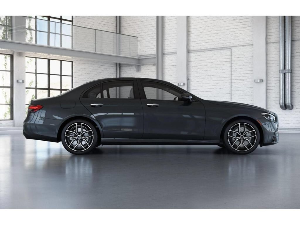 Used 2023 Mercedes-Benz E 350 4MATIC Sedan image 2