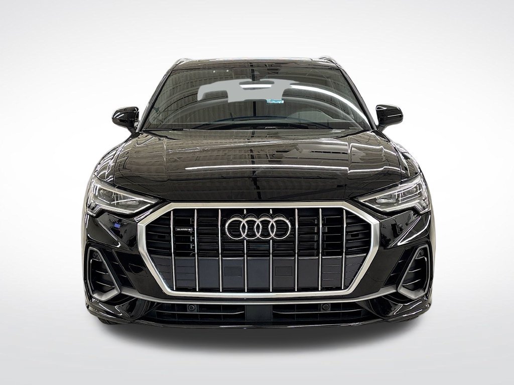 Used 2025 Audi Q3 2.0T Premium w/ Convenience Package AWD/4WD image 8