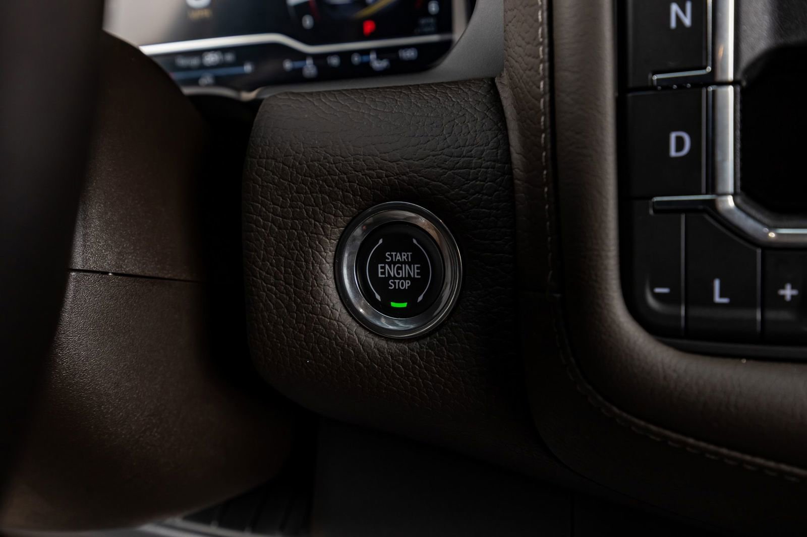 Used 2023 GMC Yukon Denali image 22