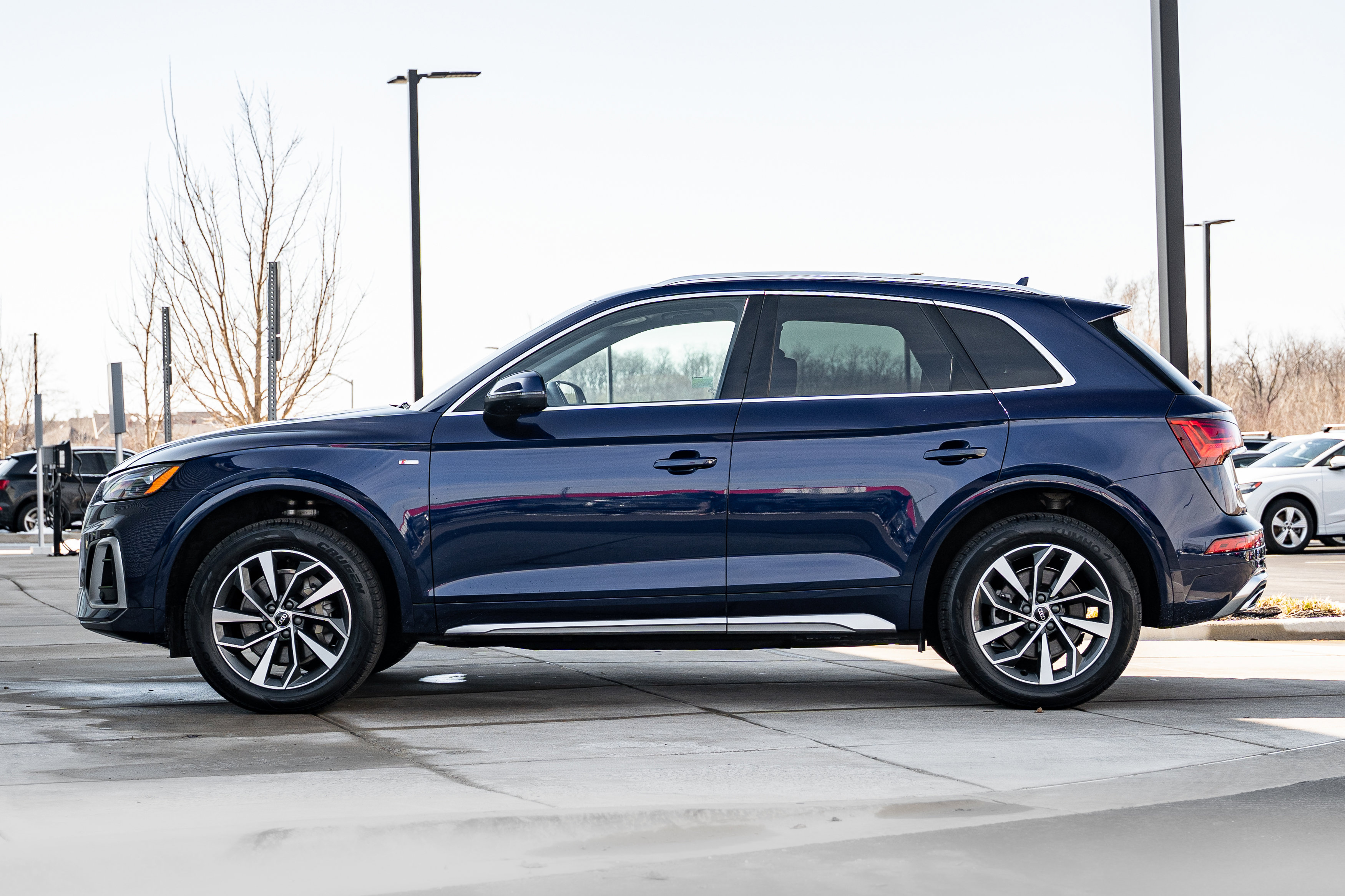 Certified 2023 Audi Q5 2.0T Premium w/ Convenience Package image 6