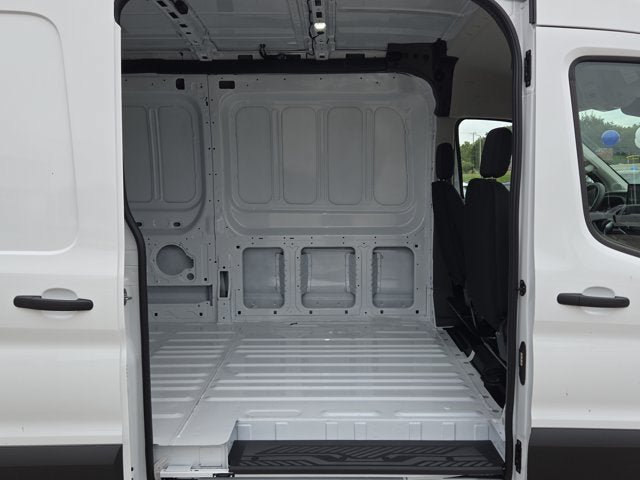 New 2026 Ford Transit 250 148 Medium Roof RWD image 8