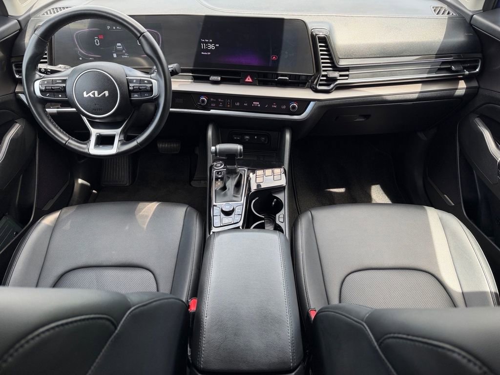 Used 2023 Kia Sportage EX FWD image 16