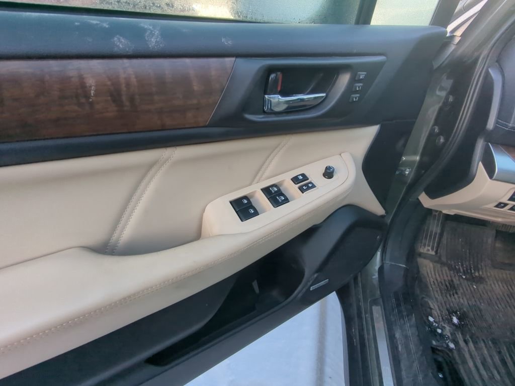 Used 2018 Subaru Outback 3.6R Limited image 9