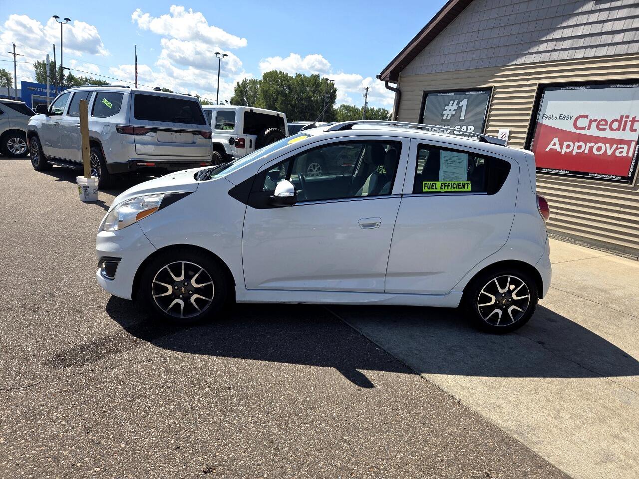 Used 2015 Chevrolet Spark LT image 8