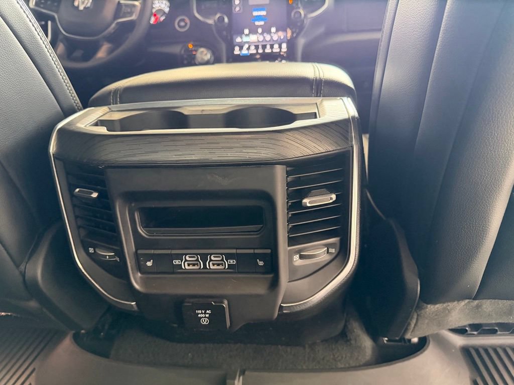 Used 2024 RAM 1500 Laramie AWD/4WD image 35