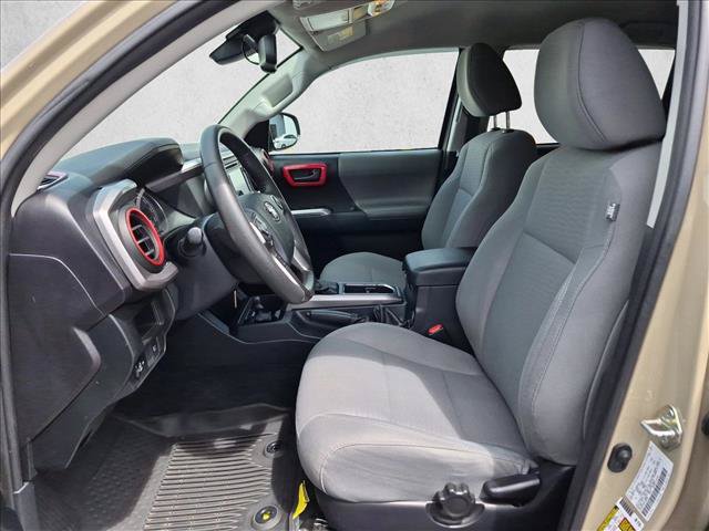 Used 2019 Toyota Tacoma SR5 RWD image 15