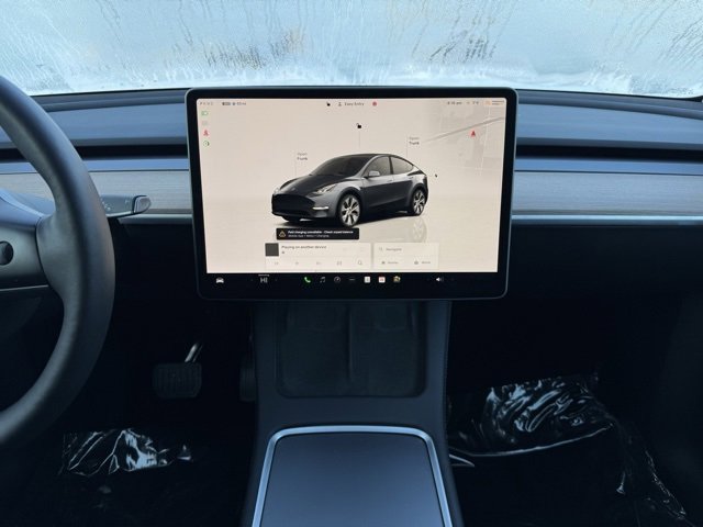 Used 2023 Tesla Model Y Long Range image 2