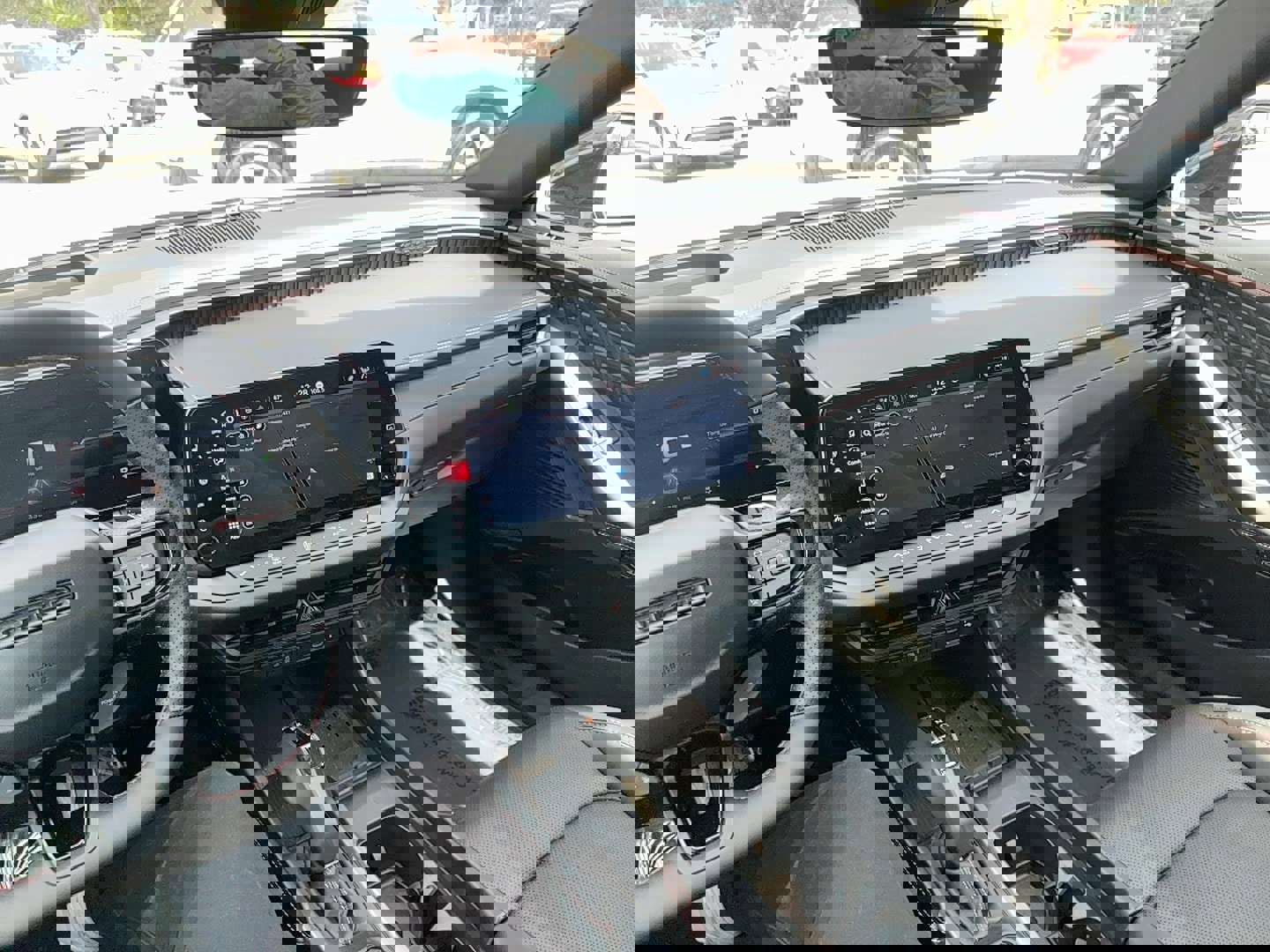 Used 2024 Dodge Charger R/T w/ Plus Group image 16