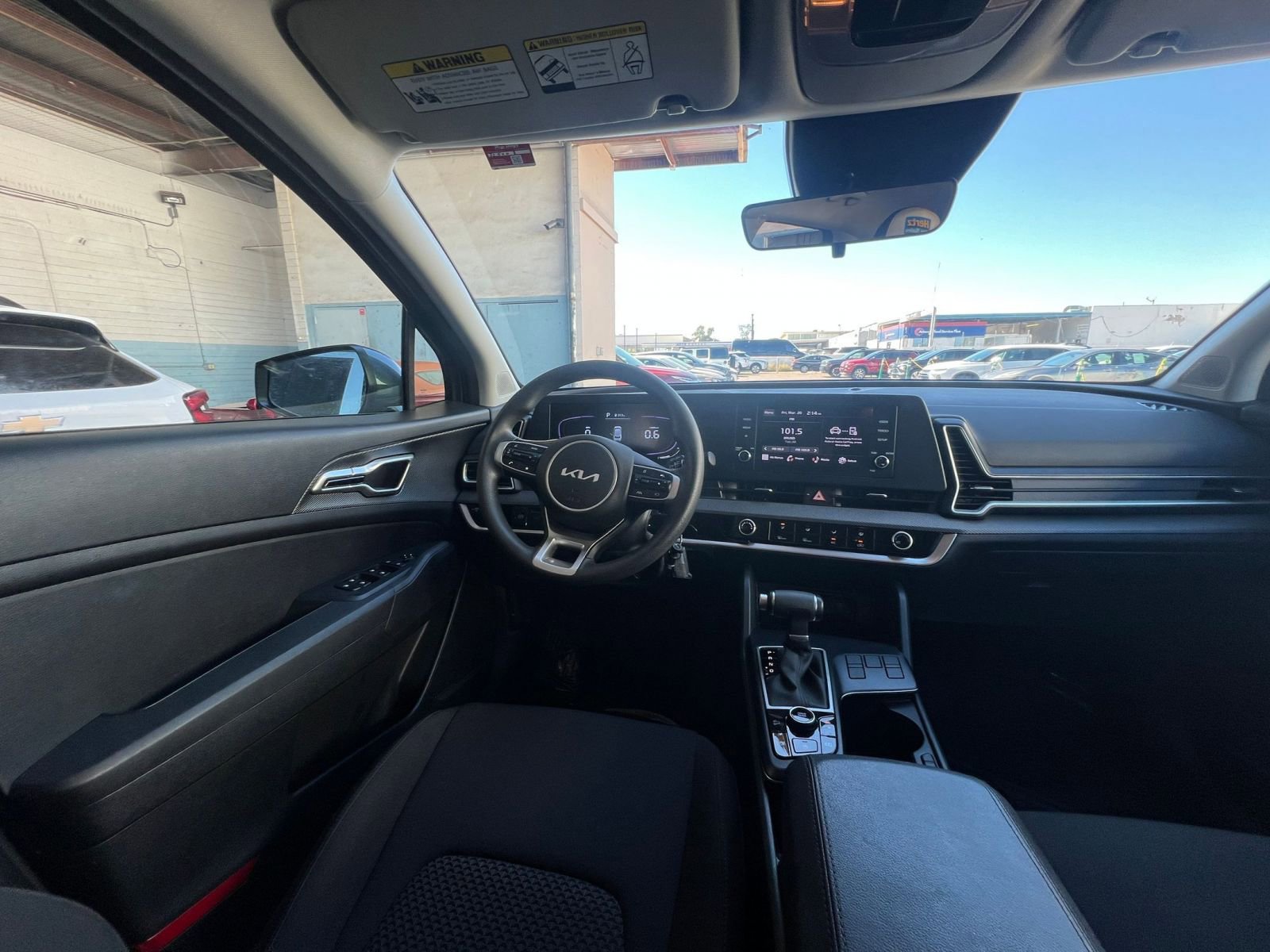 Used 2025 Kia Sportage LX FWD image 34