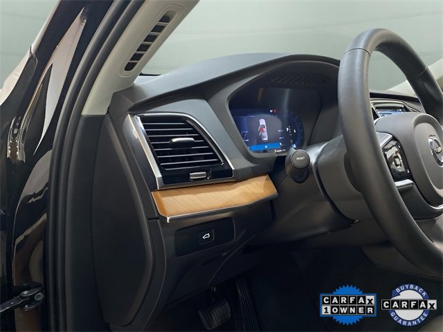 Used 2025 Volvo XC90 B6 Plus image 26