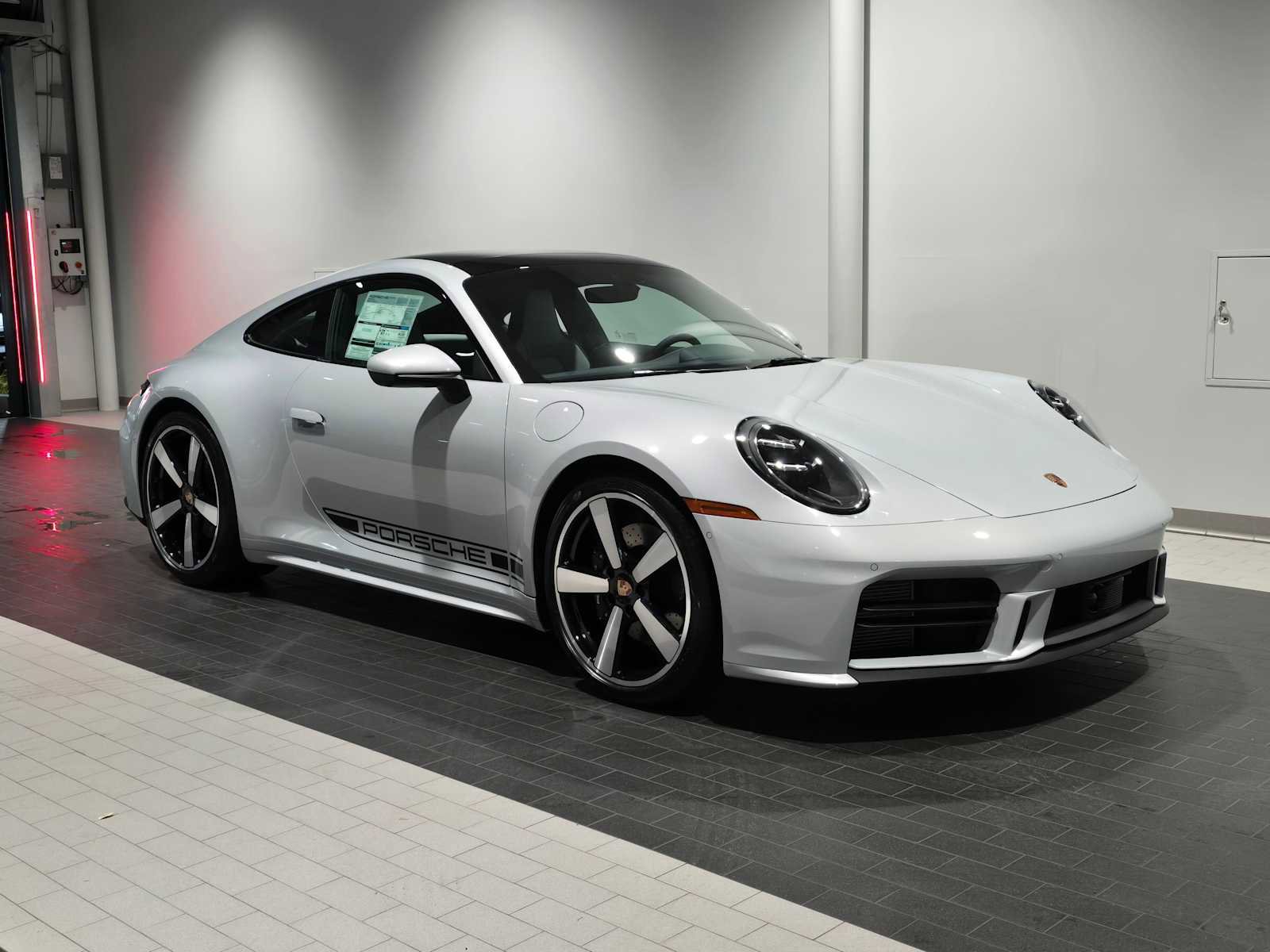 New 2026 Porsche 911 Carrera image 9