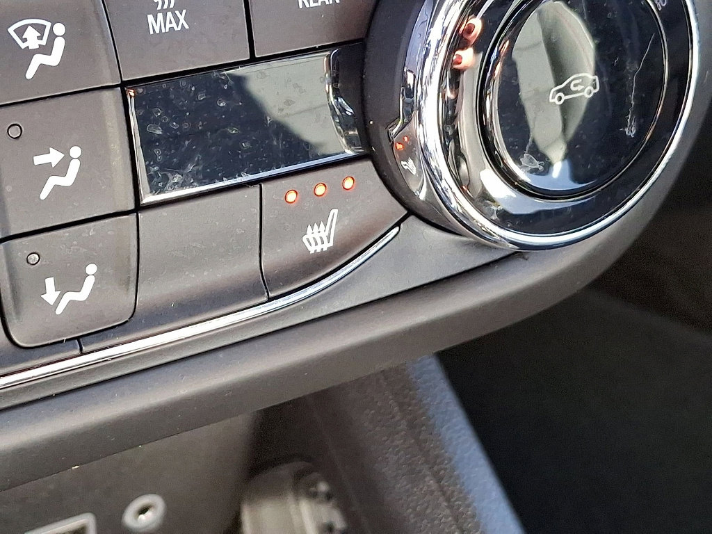 Certified 2021 Chevrolet TrailBlazer RS w/ Convenience Package image 19