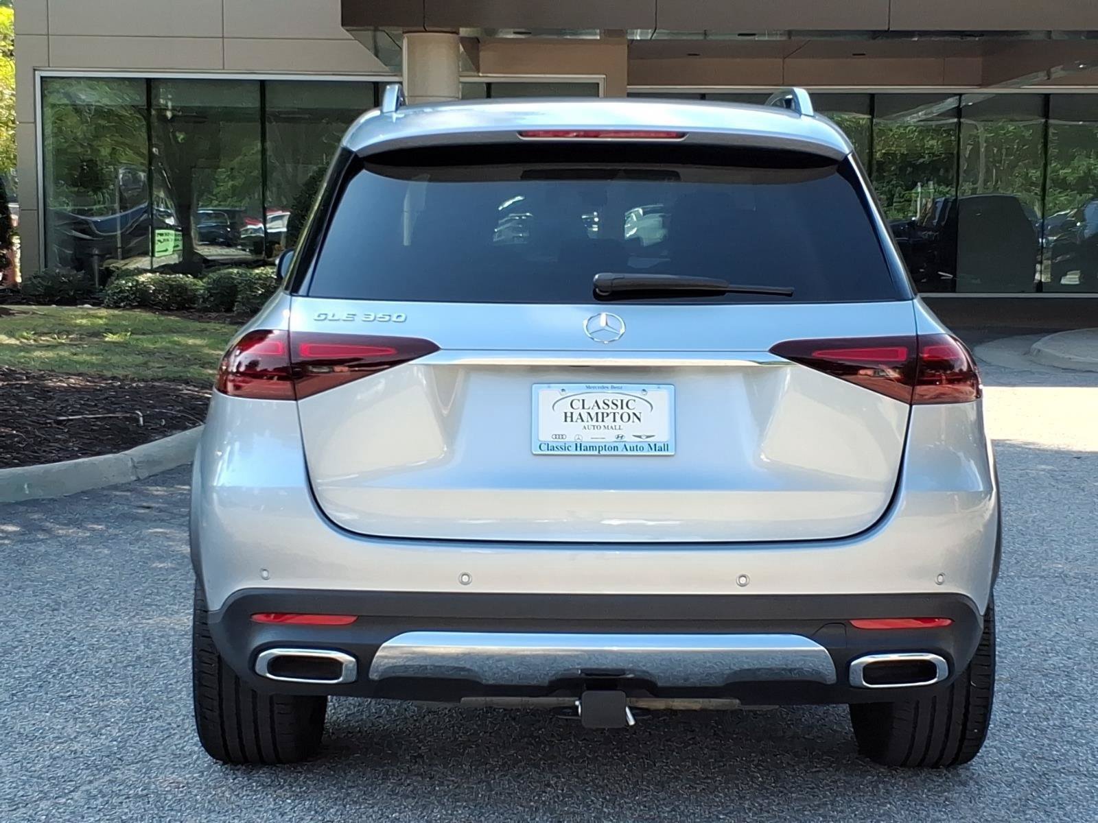 Used 2025 Mercedes-Benz GLE 350 4MATIC image 9