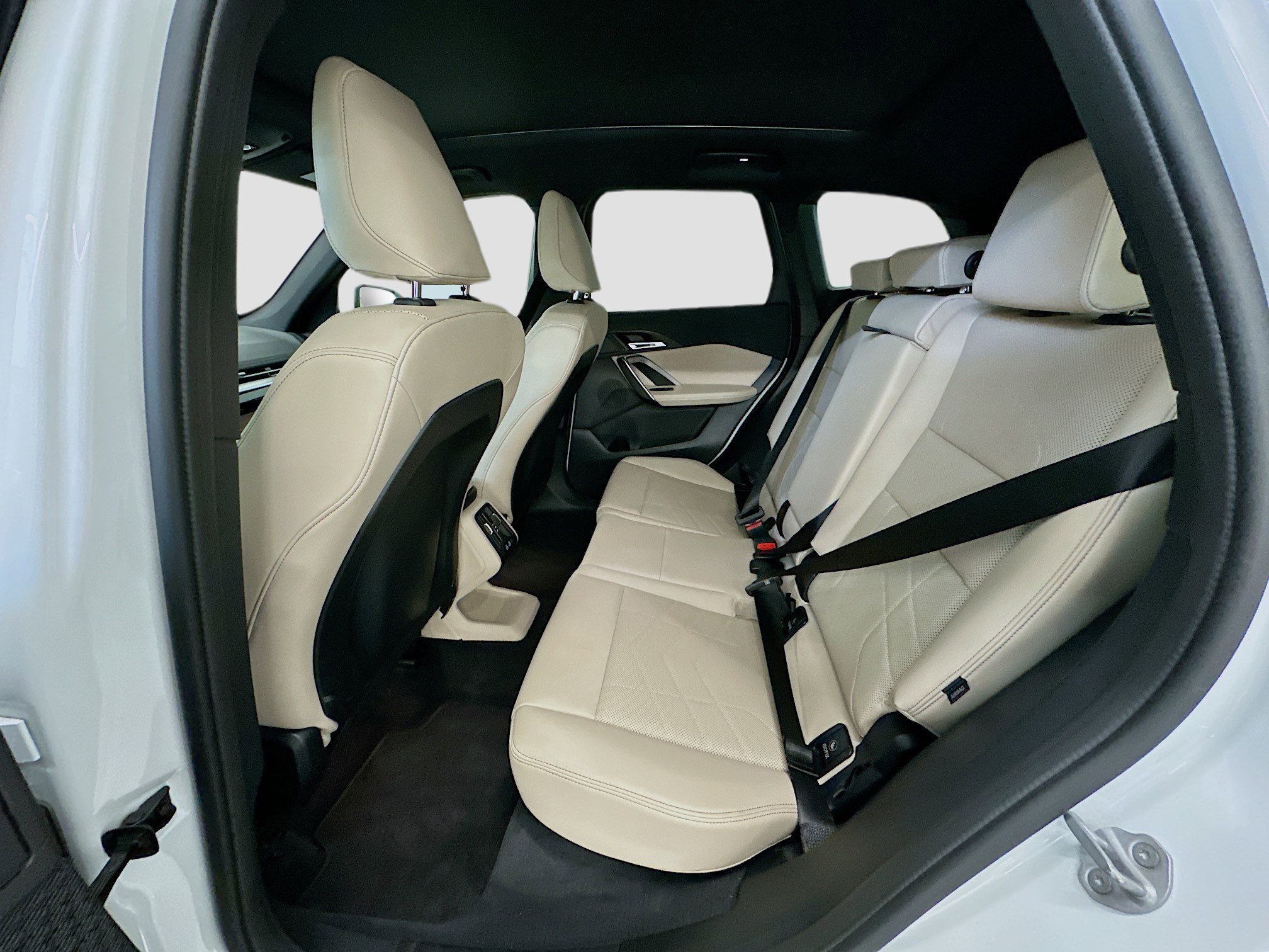 Used 2025 BMW X1 xDrive28i w/ Convenience Package AWD/4WD image 29