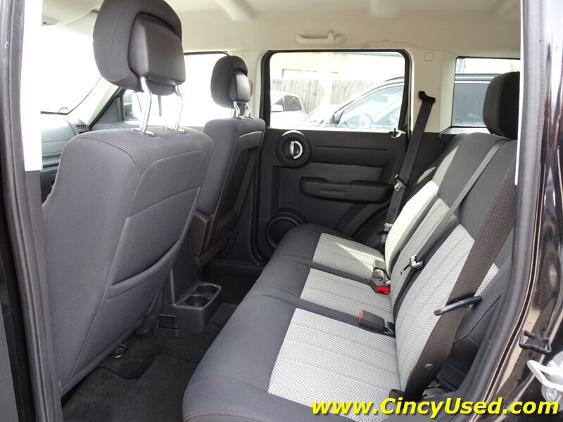 Used 2010 Dodge Nitro Heat AWD/4WD image 13