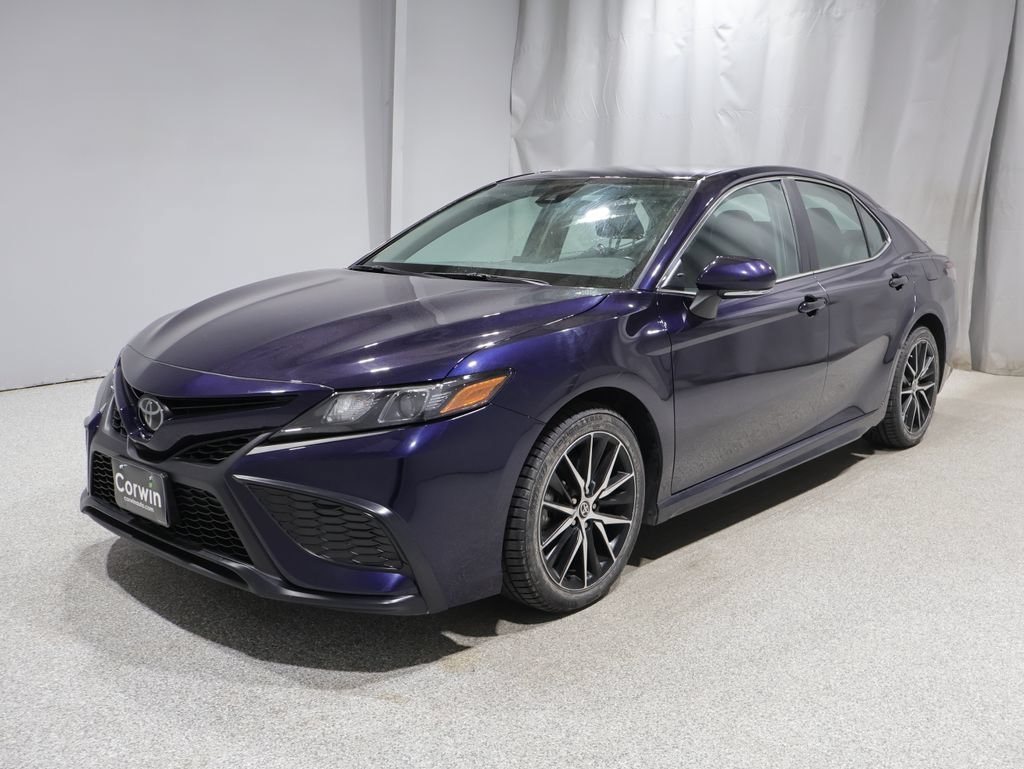 Used 2022 Toyota Camry SE AWD/4WD image 5