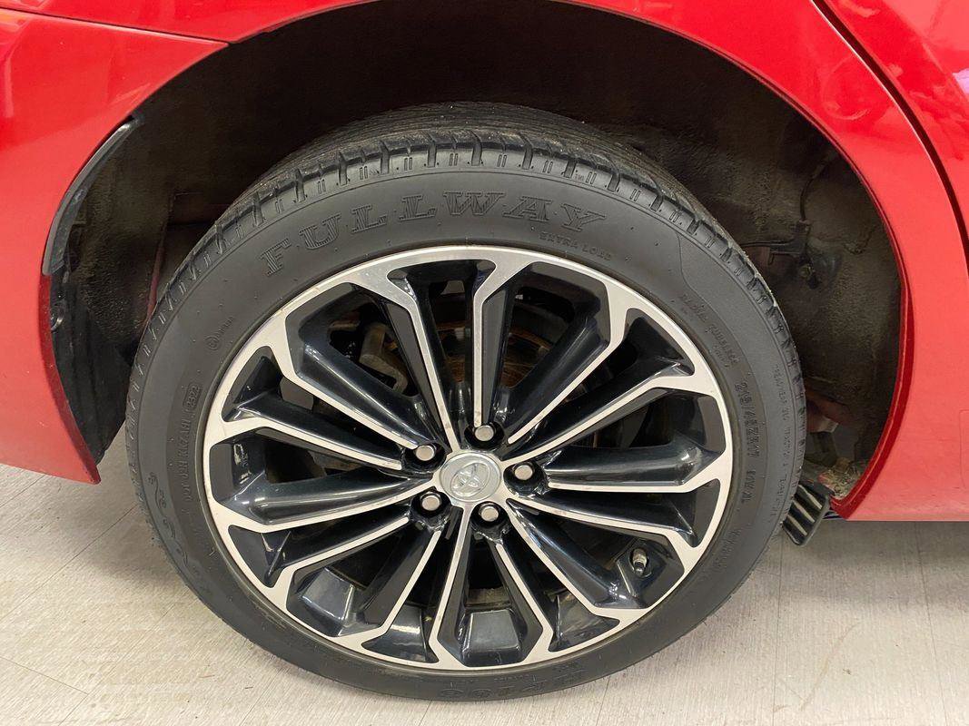 Used 2015 Toyota Corolla S image 24
