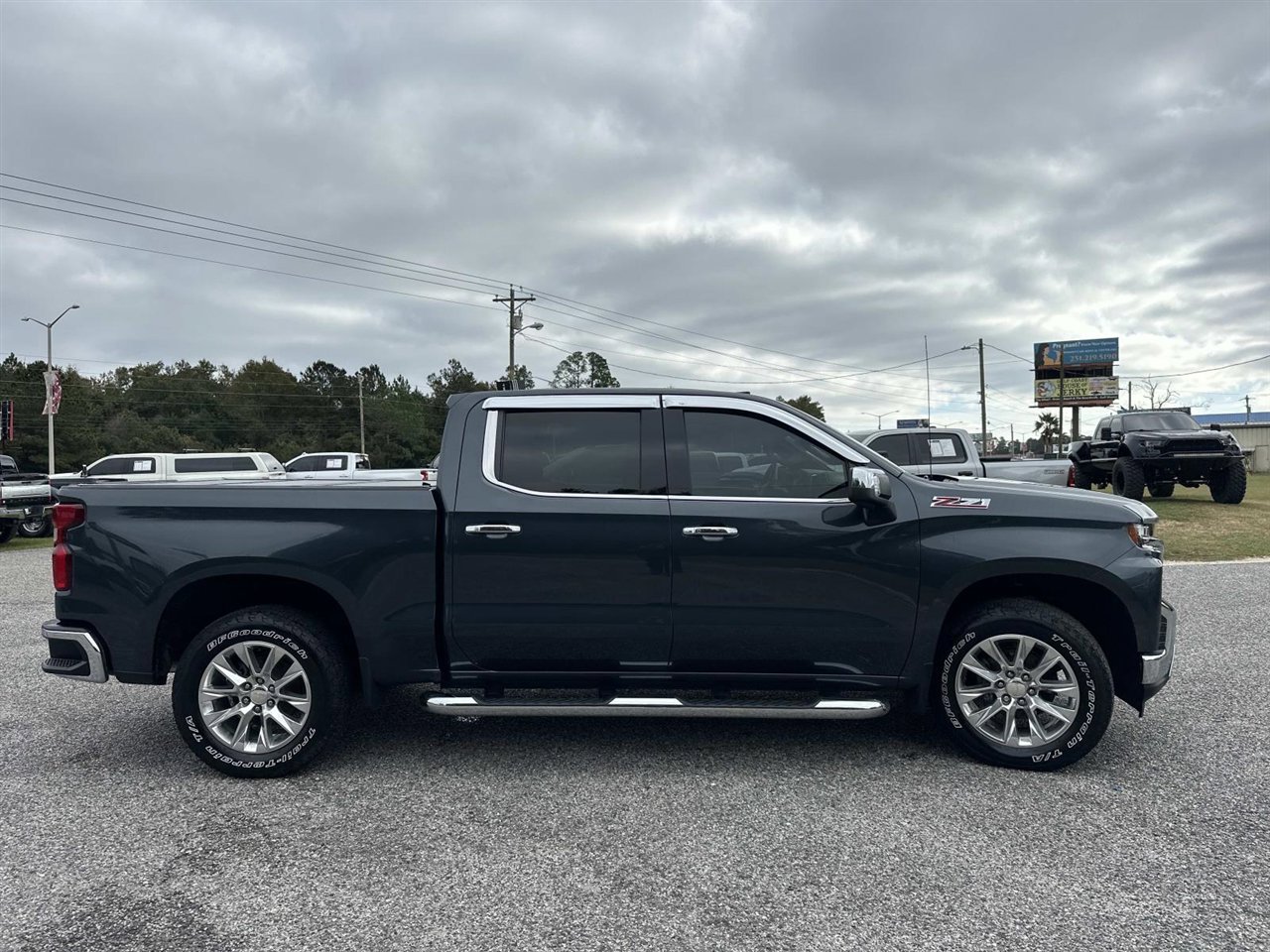Used 2021 Chevrolet Silverado 1500 LTZ image 4