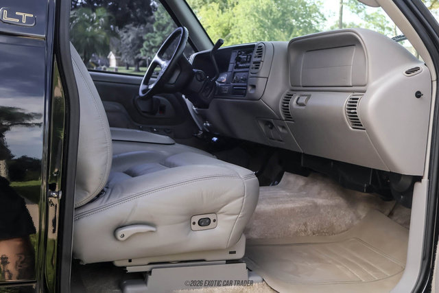 Used 1997 Chevrolet Tahoe 4WD 2-Door w/ Preferred Equipment Group 3 image 49