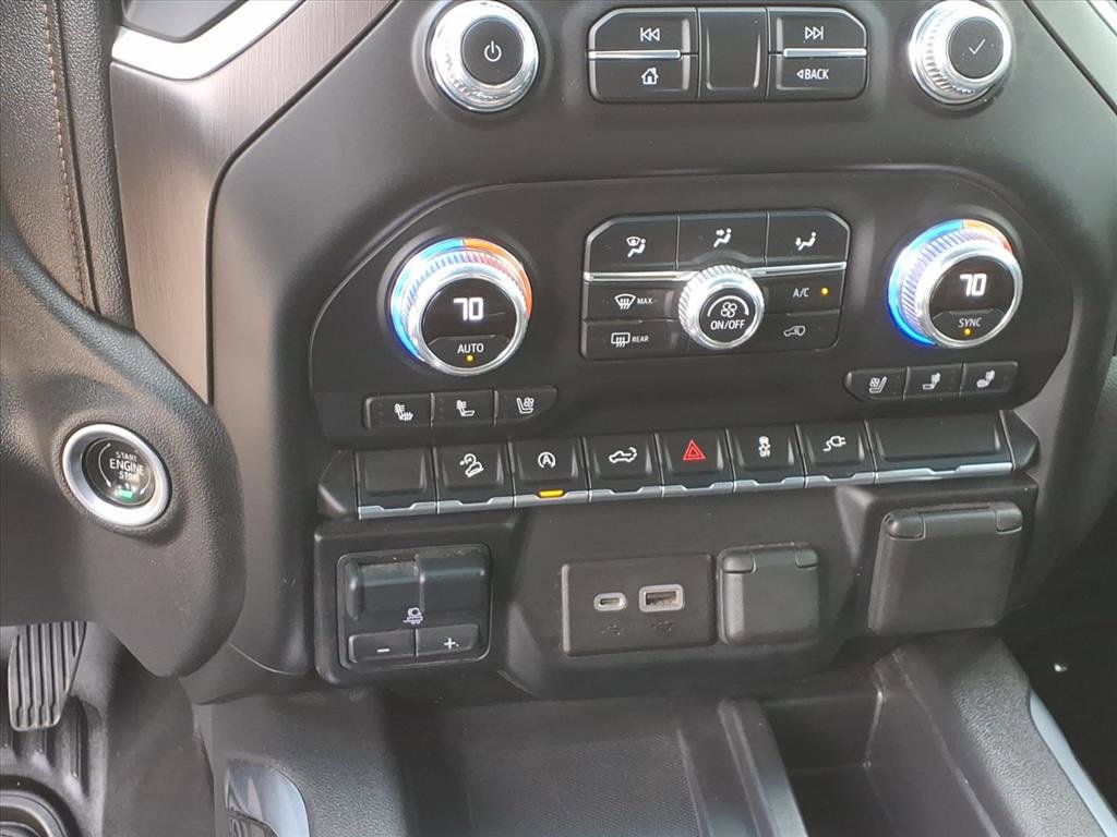 Used 2021 GMC Sierra 1500 AT4 w/ AT4 Preferred Package image 17