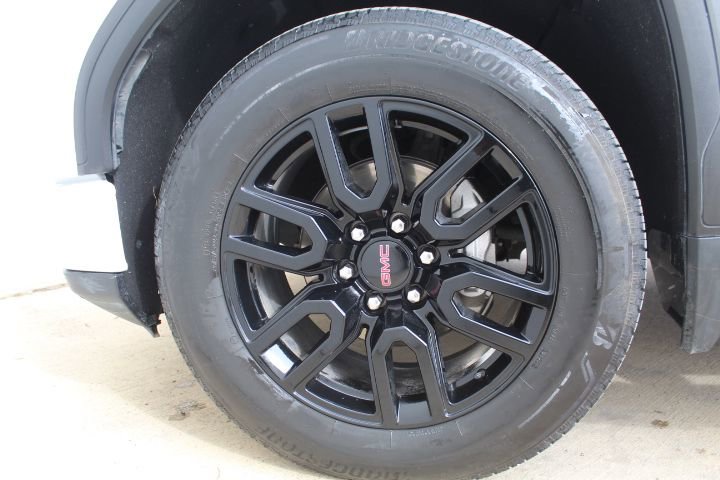 Used 2022 GMC Sierra 1500 Elevation w/ Preferred Package image 10