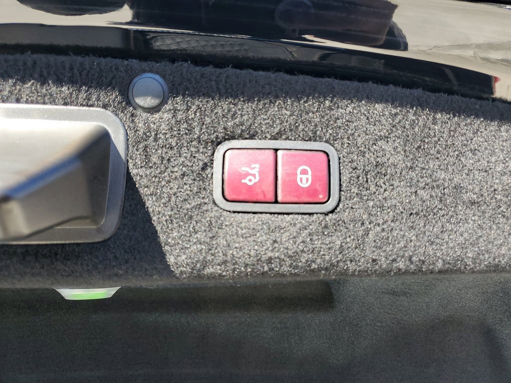 Used 2020 Mercedes-Benz S 560 Sedan image 7