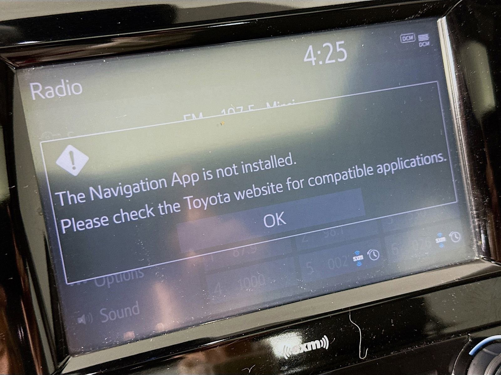 Certified 2020 Toyota Camry SE image 13